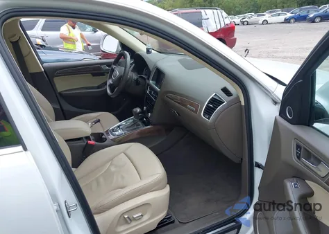 2016 Audi Q5 2.0T Premium z USA, uszkodzony, nr VIN WA1L2AFP1GA100124